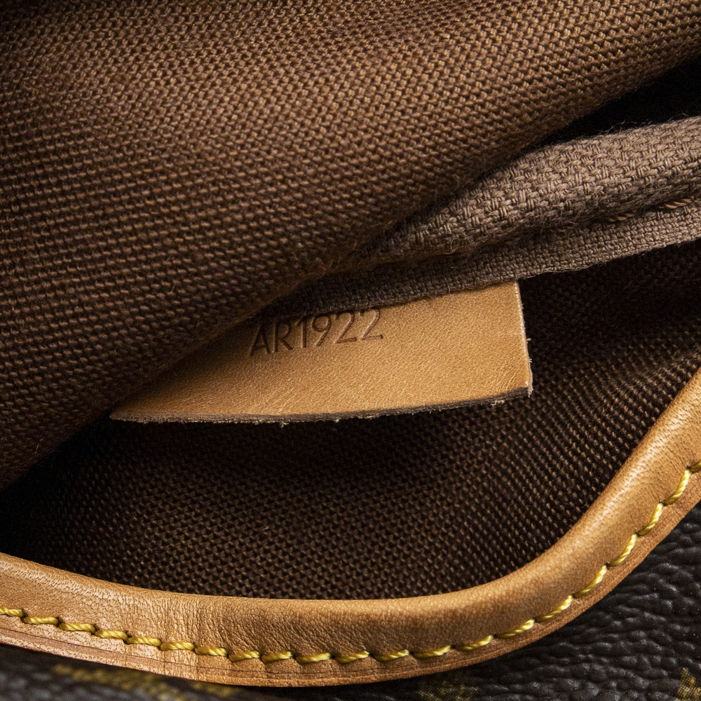 Louis Vuitton Saumur MM - Picture 11 of 11